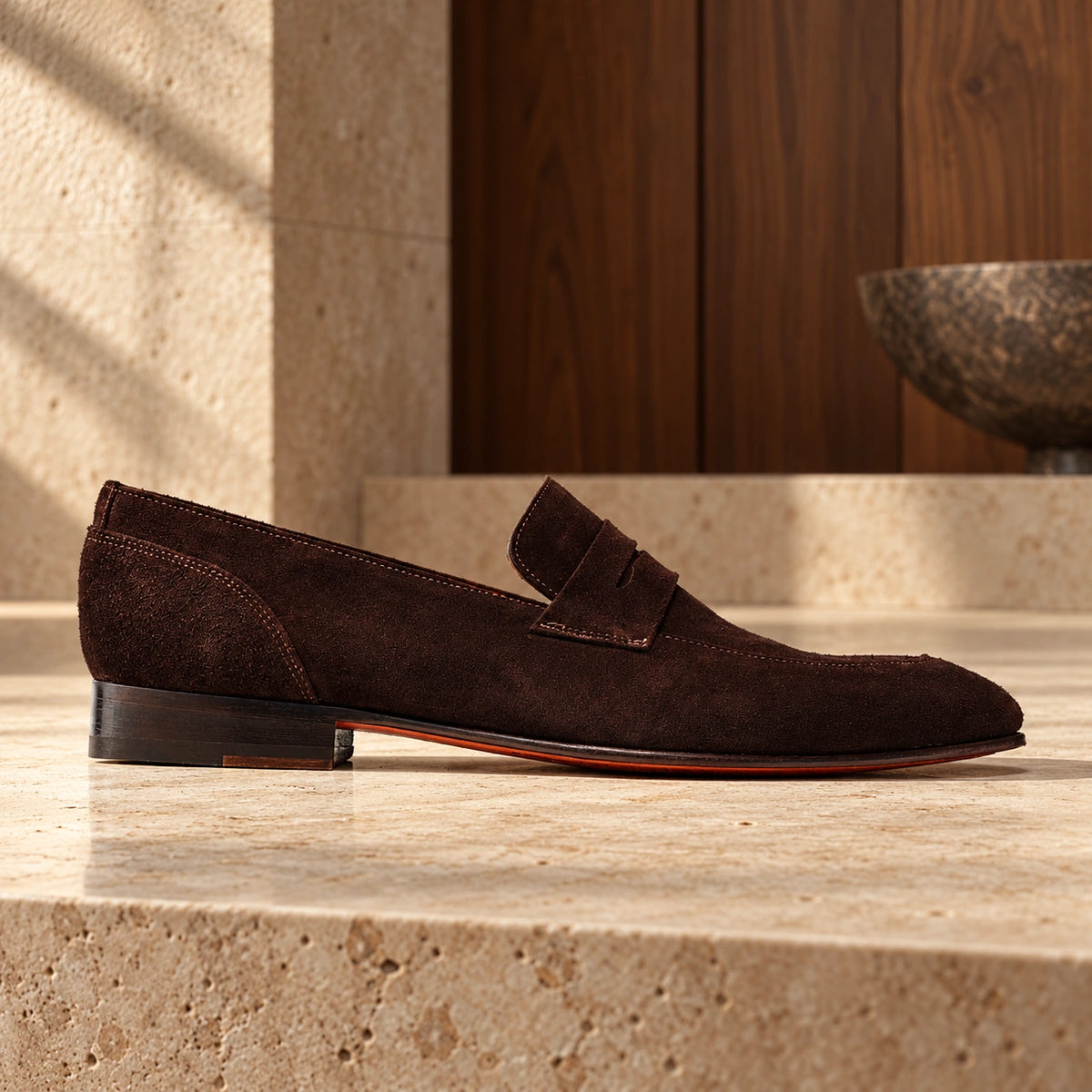 Pantofi casual de piele întoarsă Pordenone, de culoare maro.