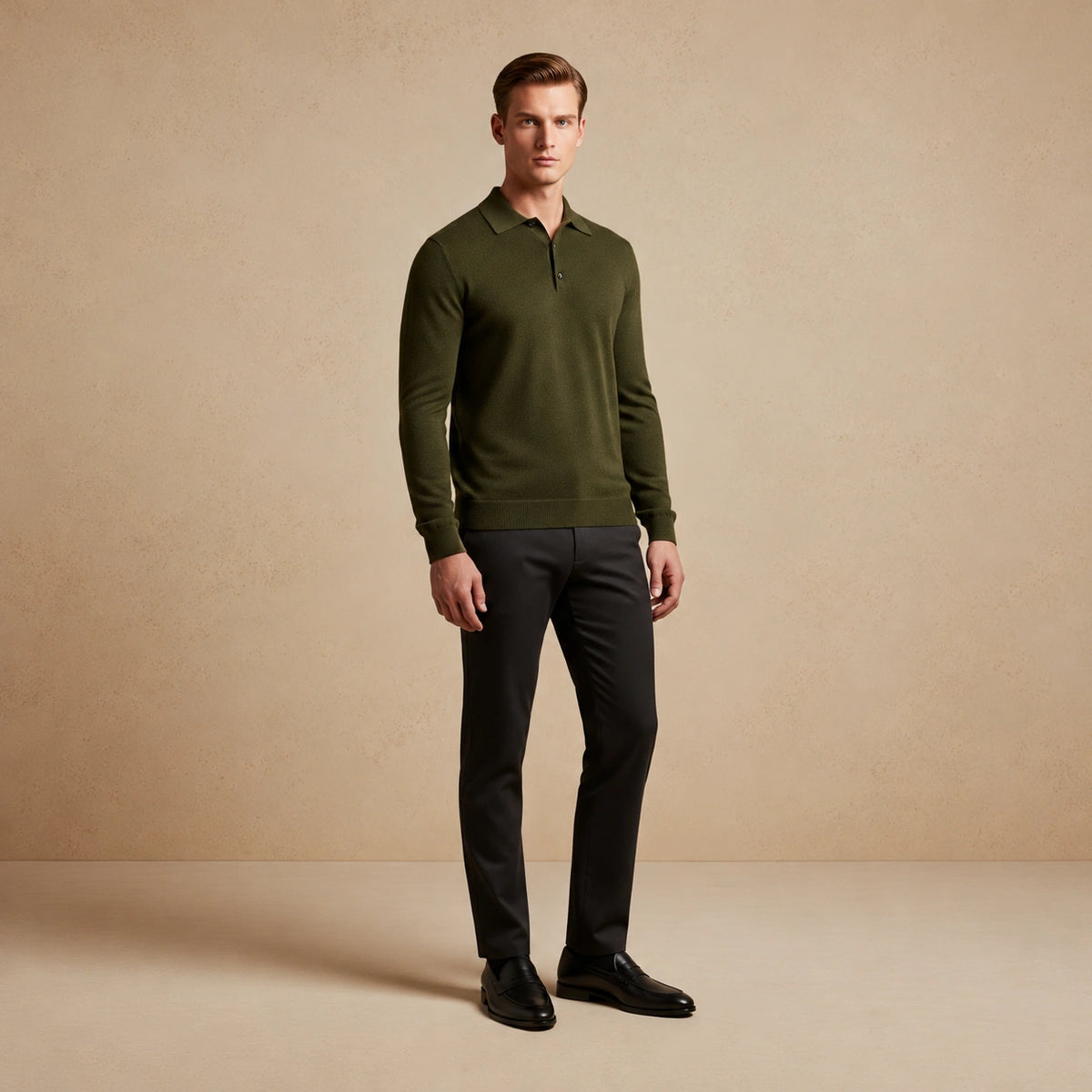 Tricou polo din lână merinos Olive, de culoare verde olive.
