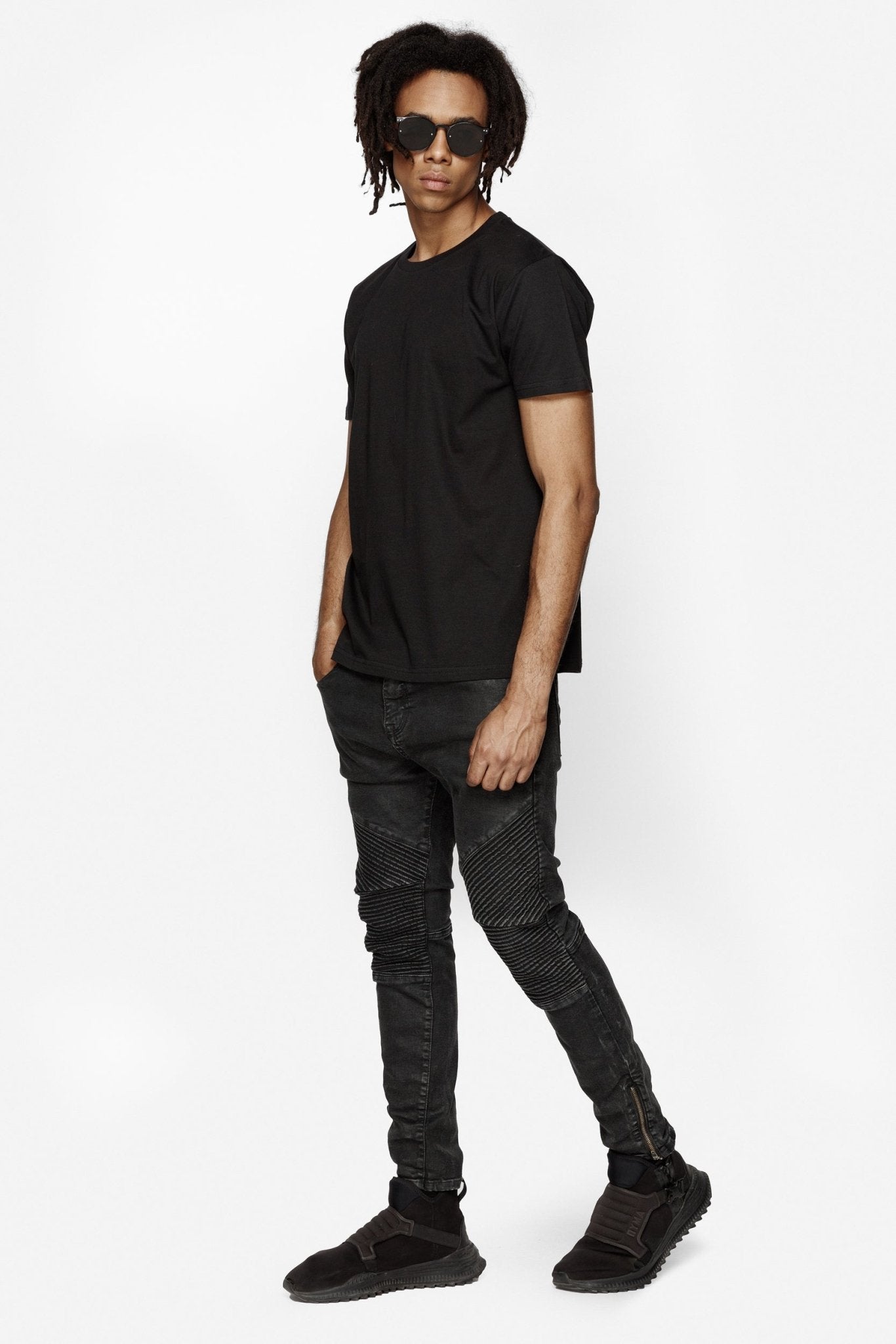 TRICOU ESSENTIAL BLACK - MARSAY