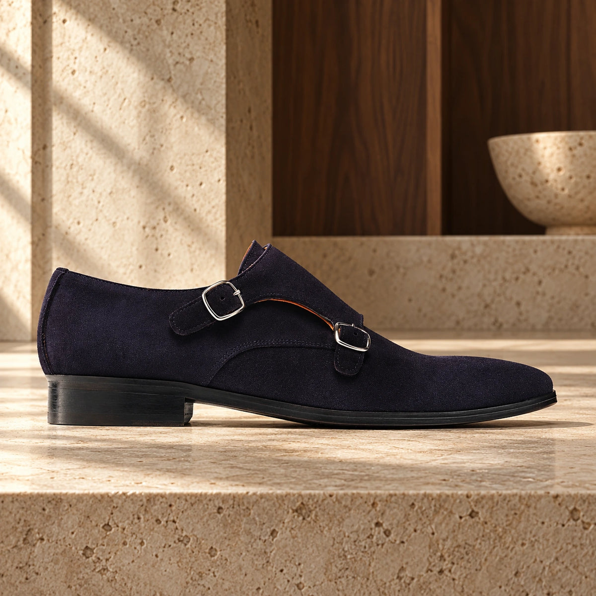 Pantofi bleumarin de piele întoarsă cu cataramă Casoria.